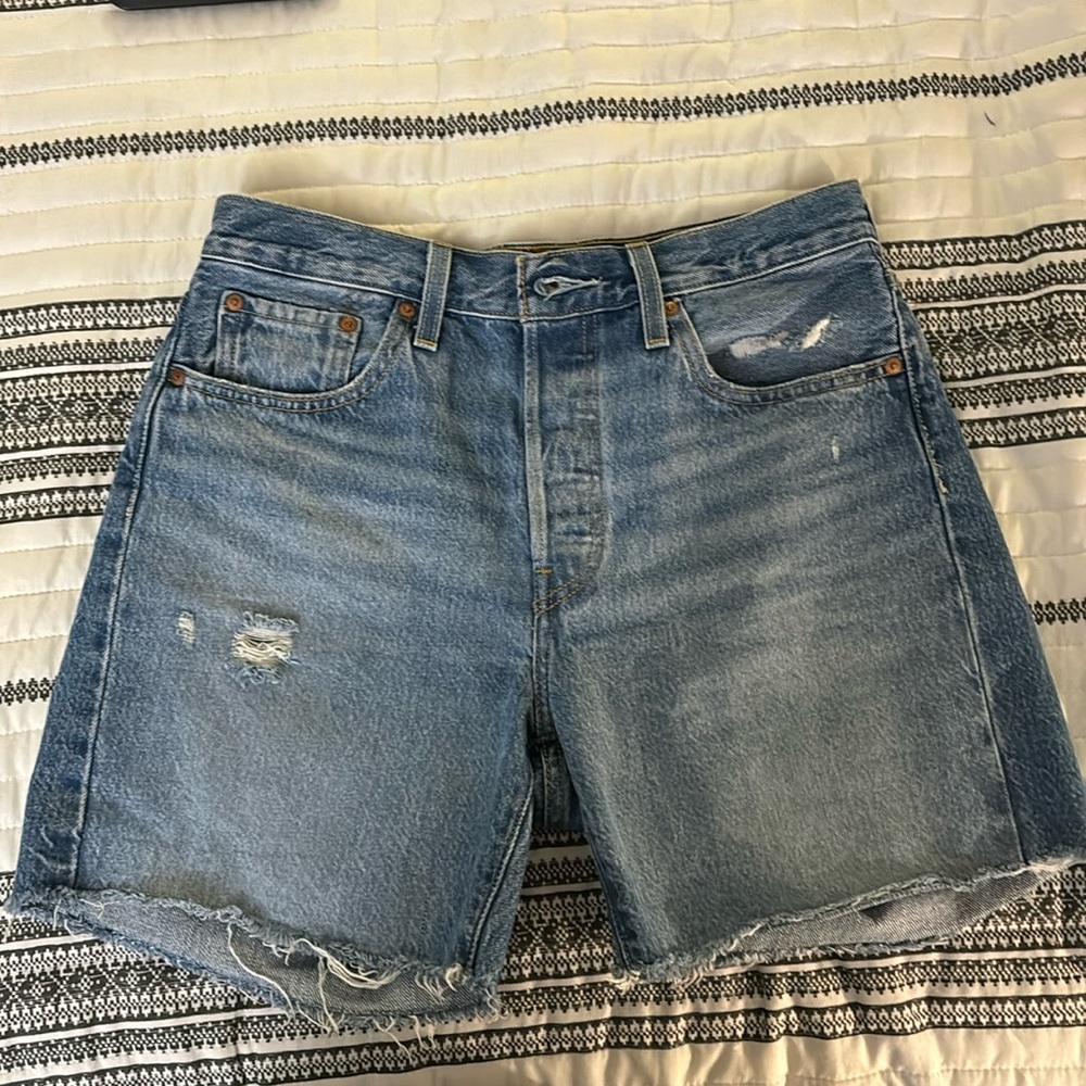 Levi’s denim shorts